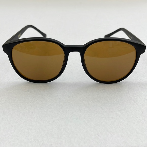 NEW Levi’s Sunglasses